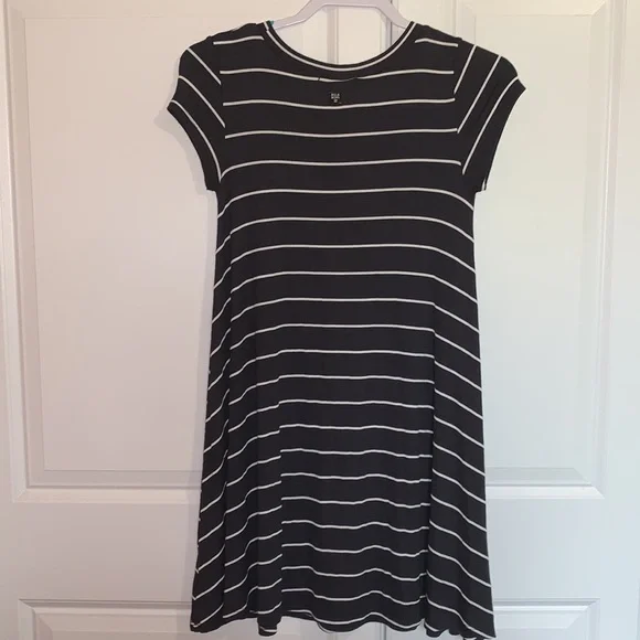 Billabong XS Dress - Picture 2 of 4
